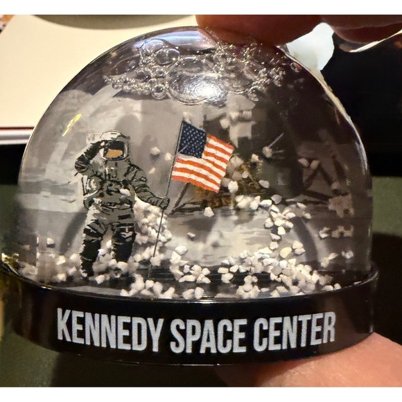 Kennedy Space Center Other - Kennedy Space Center Snow Globe Magnet Black l Astronaut Moon NWT
